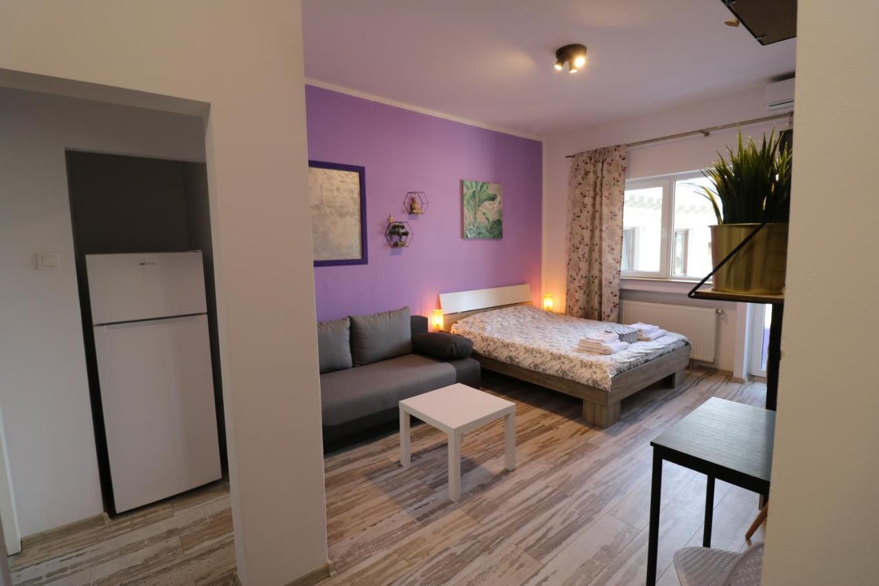 Charming Cozy Studio - Old Town - Free Minibar Apartment Букурещ Екстериор снимка