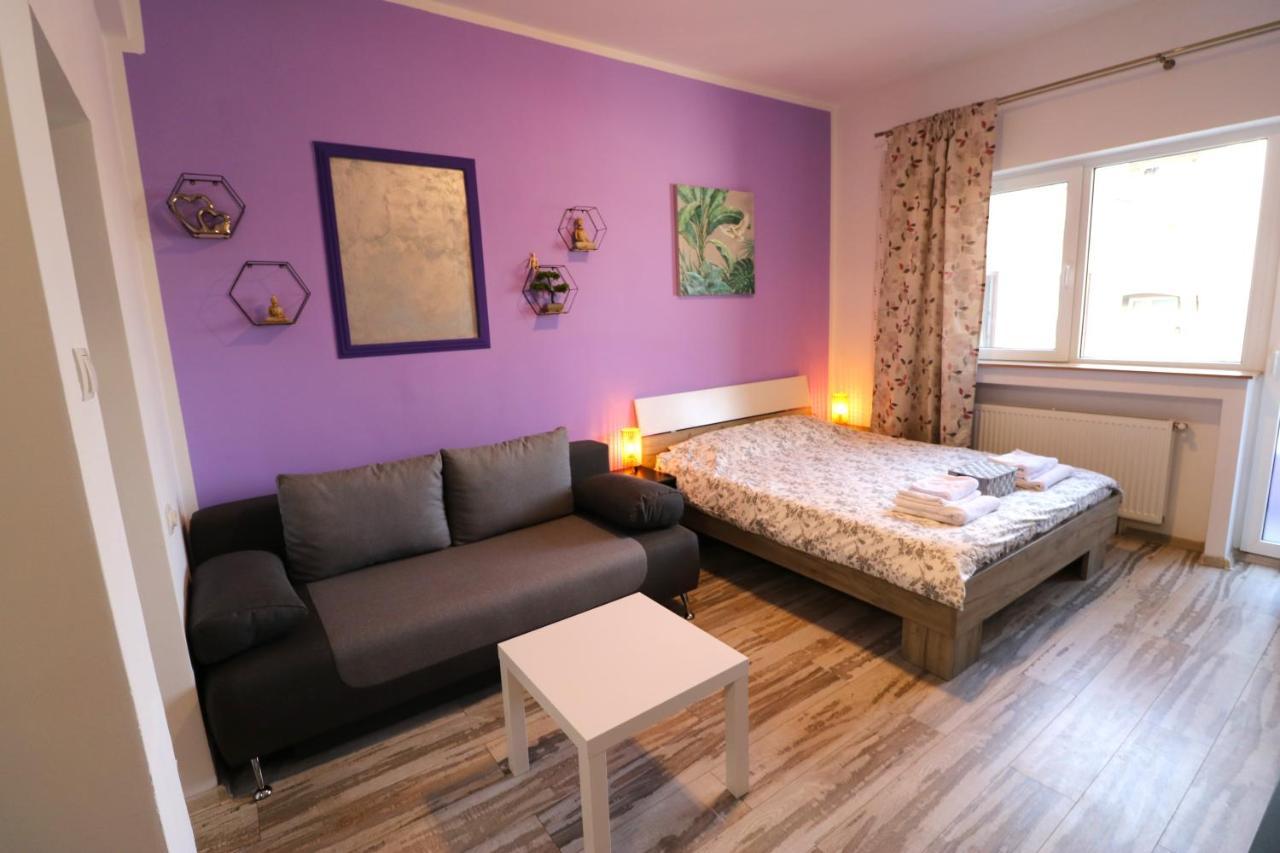 Charming Cozy Studio - Old Town - Free Minibar Apartment Букурещ Екстериор снимка