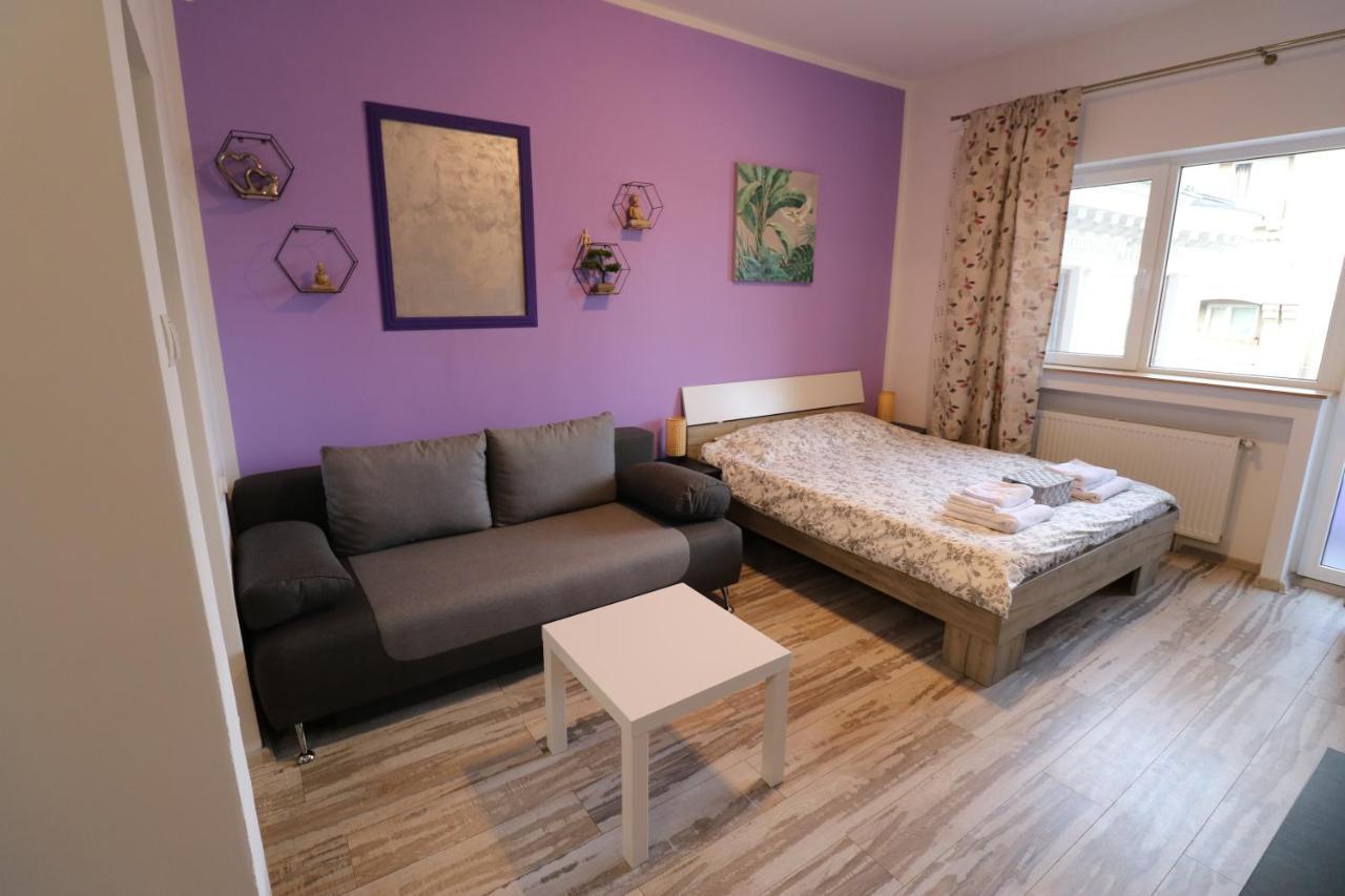 Charming Cozy Studio - Old Town - Free Minibar Apartment Букурещ Екстериор снимка